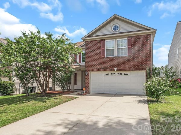 825 Chastain Avenue , Concord, NC 28025