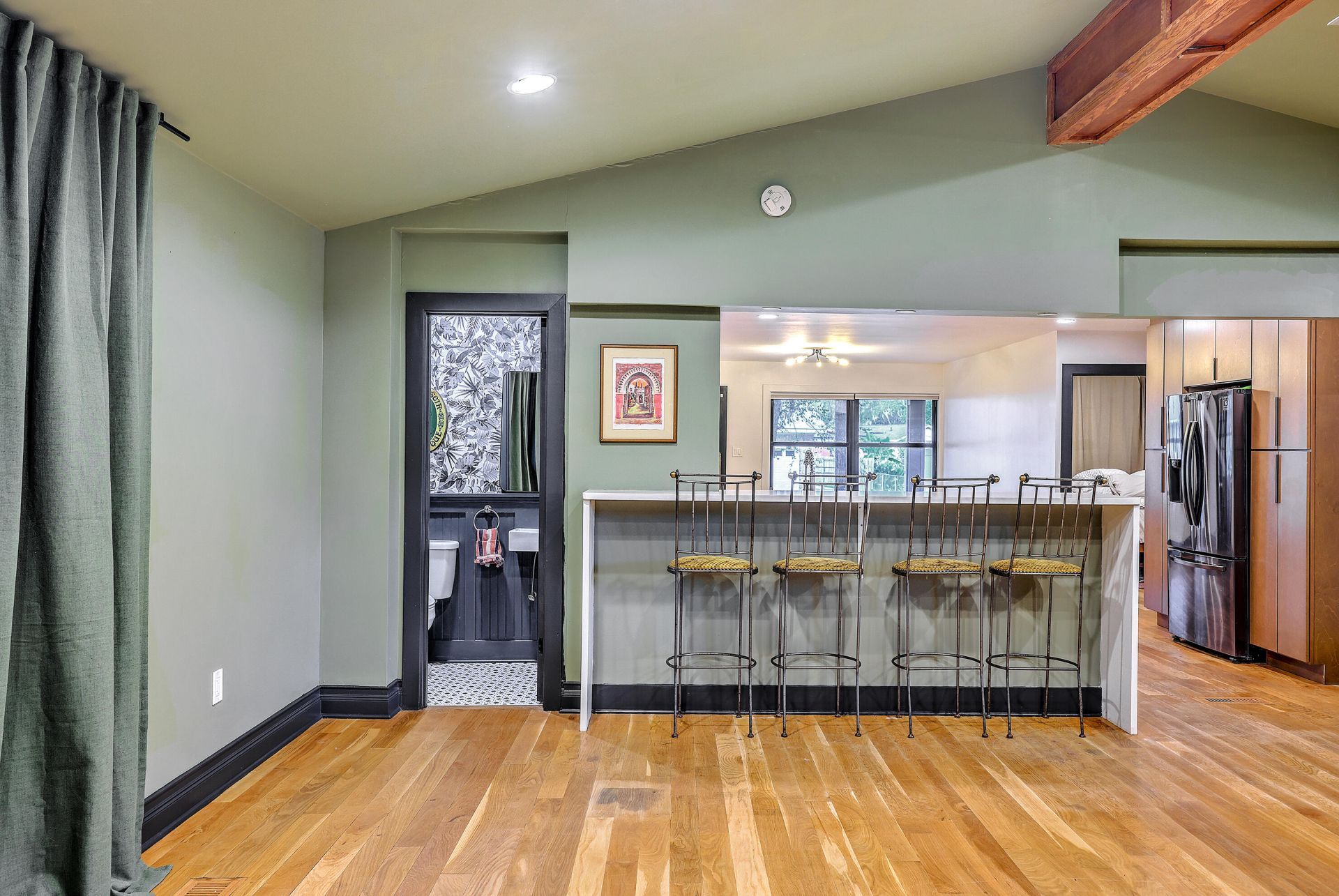 1203 Valley Drive Photo 15