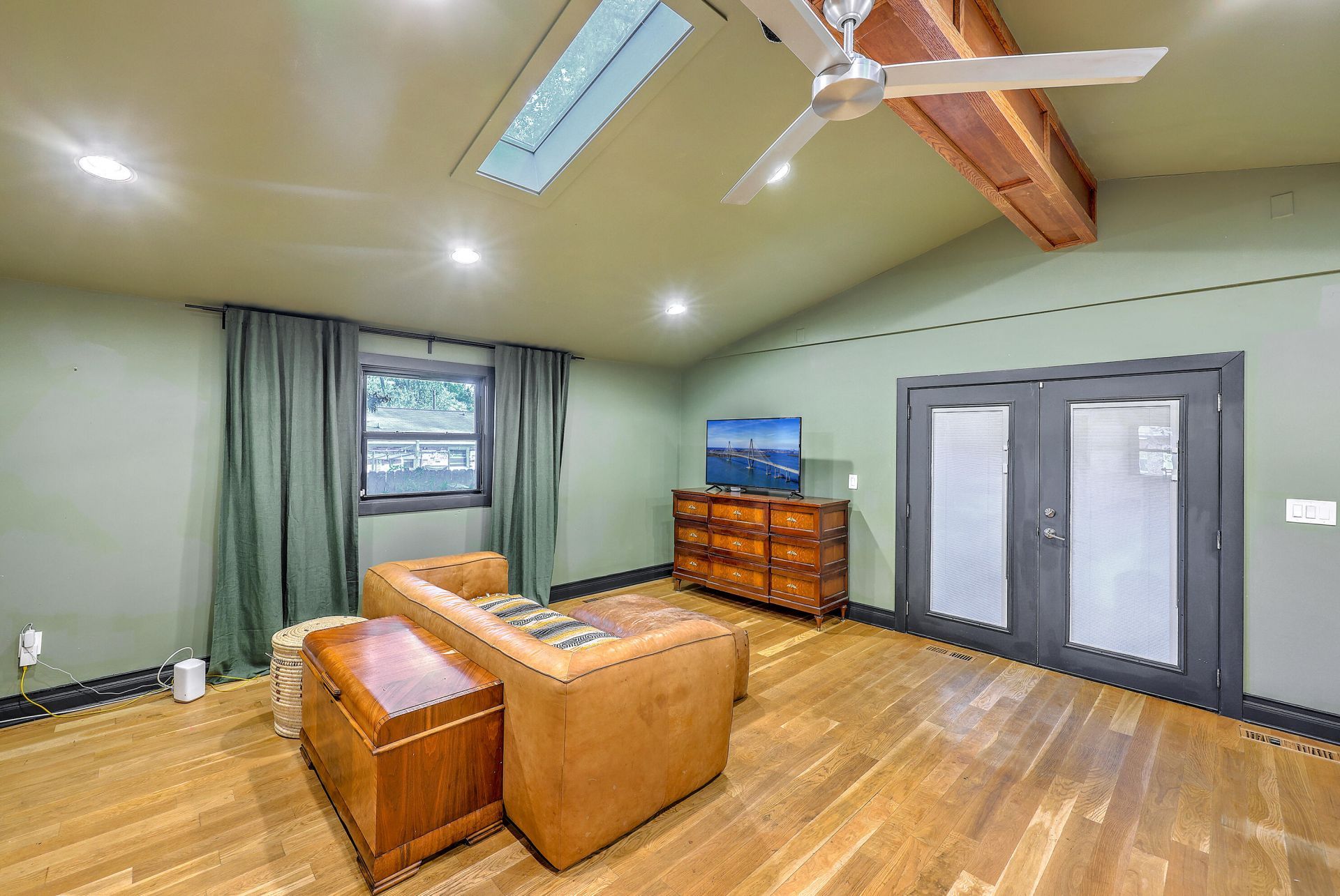 1203 Valley Drive Photo 19