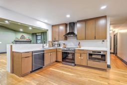 1203 Valley Drive photo 4