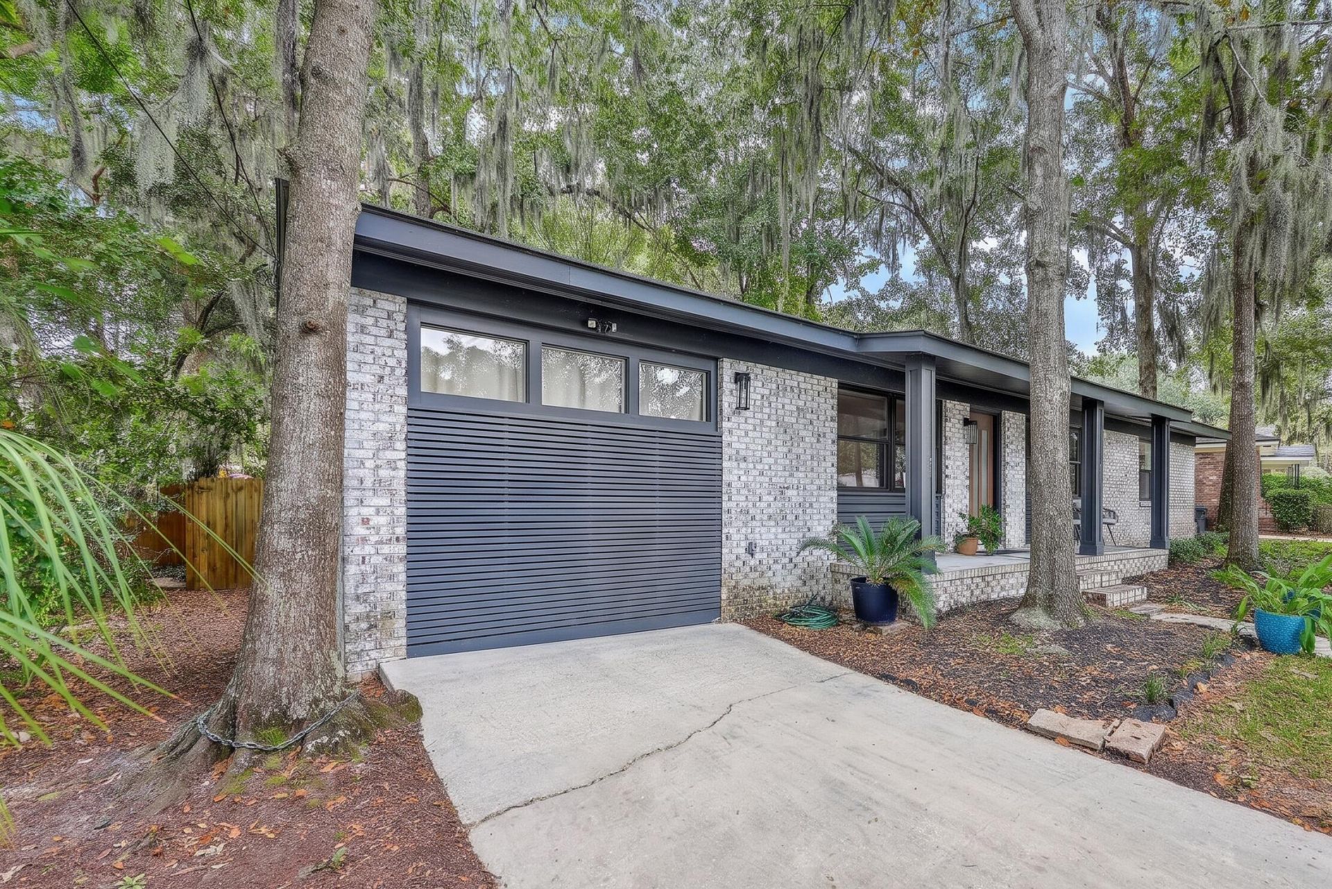 1203 Valley Drive Photo 37