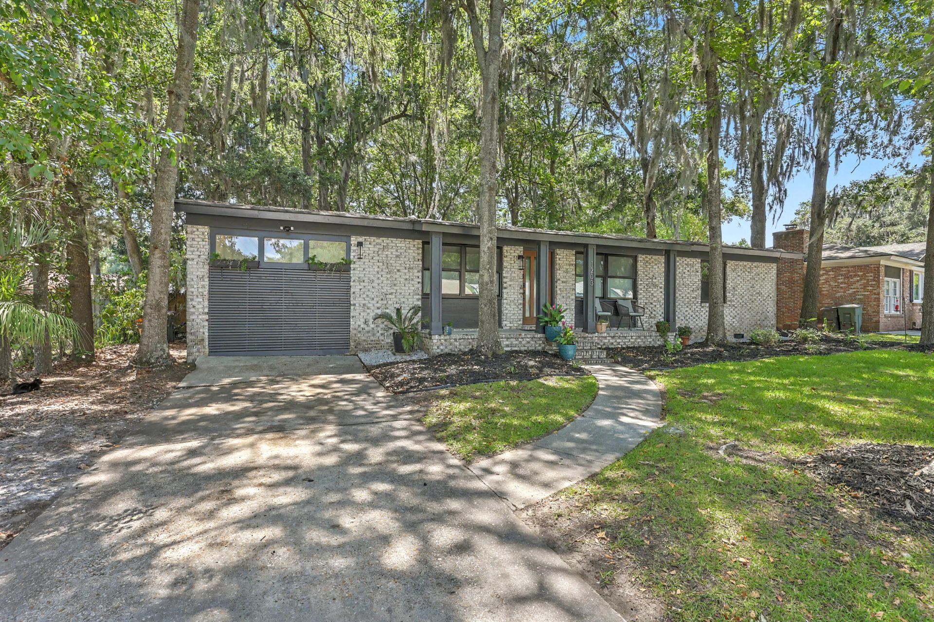 1203 Valley Drive Photo 38