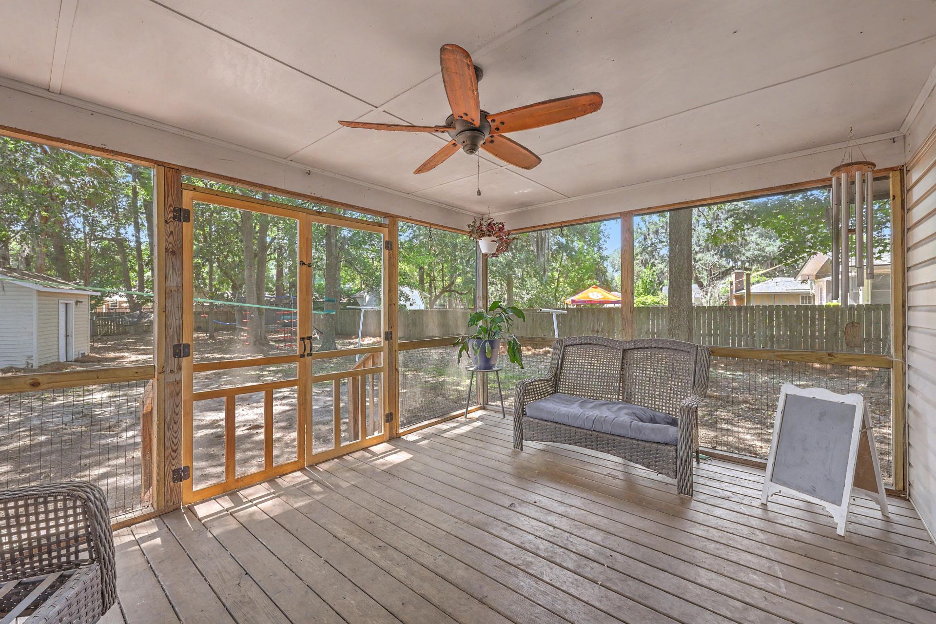1203 Valley Drive Photo 4