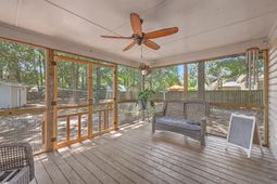 1203 Valley Drive photo 4