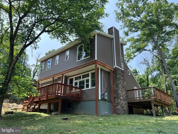 334 SHENANDOAH RIVER DRIVE, HARPERS FERRY, WV 25425