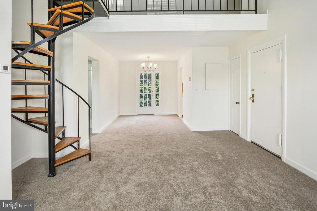2820 S Abingdon Street S, Unit C1, Arlington, VA 22206 Main Photo