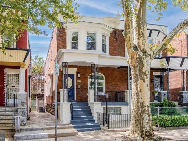 5516 CEDAR AVENUE, PHILADELPHIA, PA 19143