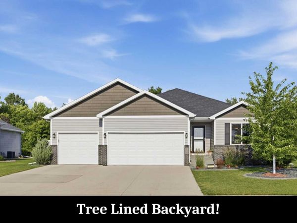 6007 68th Street S, Fargo, ND 58104