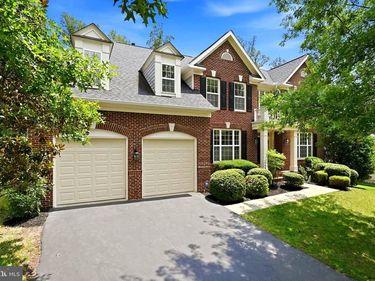16671 LEOCRIE PLACE, WOODBRIDGE, VA 22191