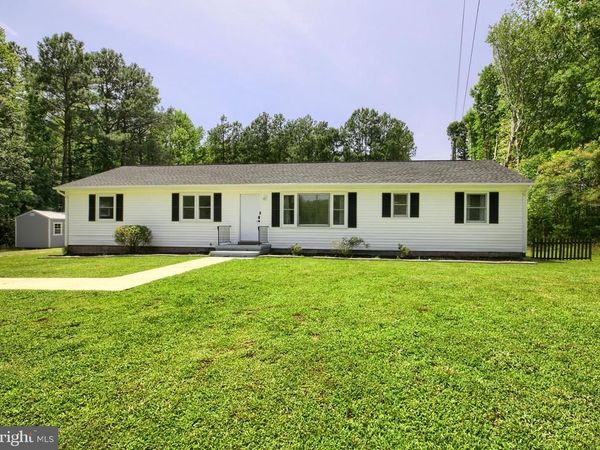 868 SIMONSON ROAD, FARNHAM, VA 22460