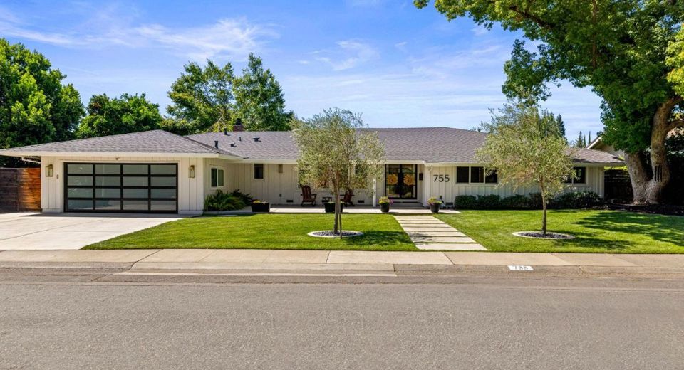 755 Regency Cir, Sacramento, CA 95864 Photo