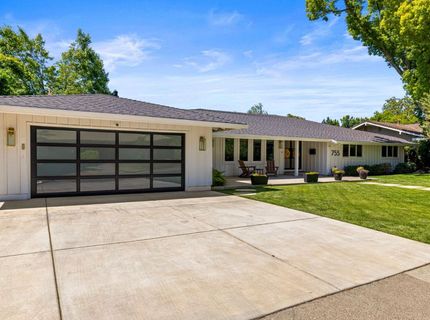 755 Regency Cir, Sacramento, CA 95864 Photo