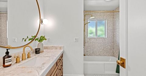 755 Regency Cir, Sacramento, CA 95864 Photo