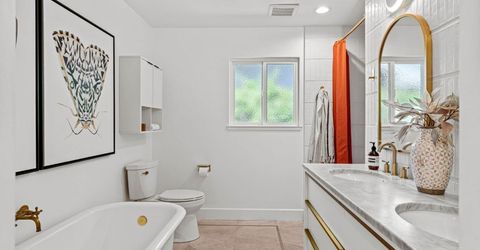 755 Regency Cir, Sacramento, CA 95864 Photo