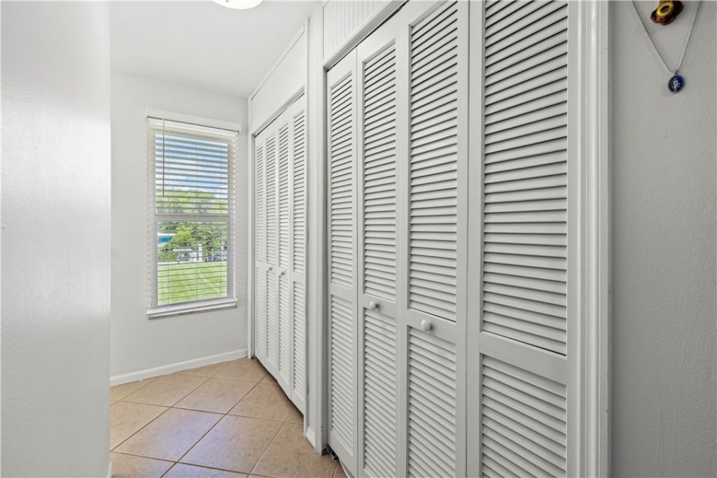 1935 Robalo Drive, Vero Beach, FL 32960 Photo