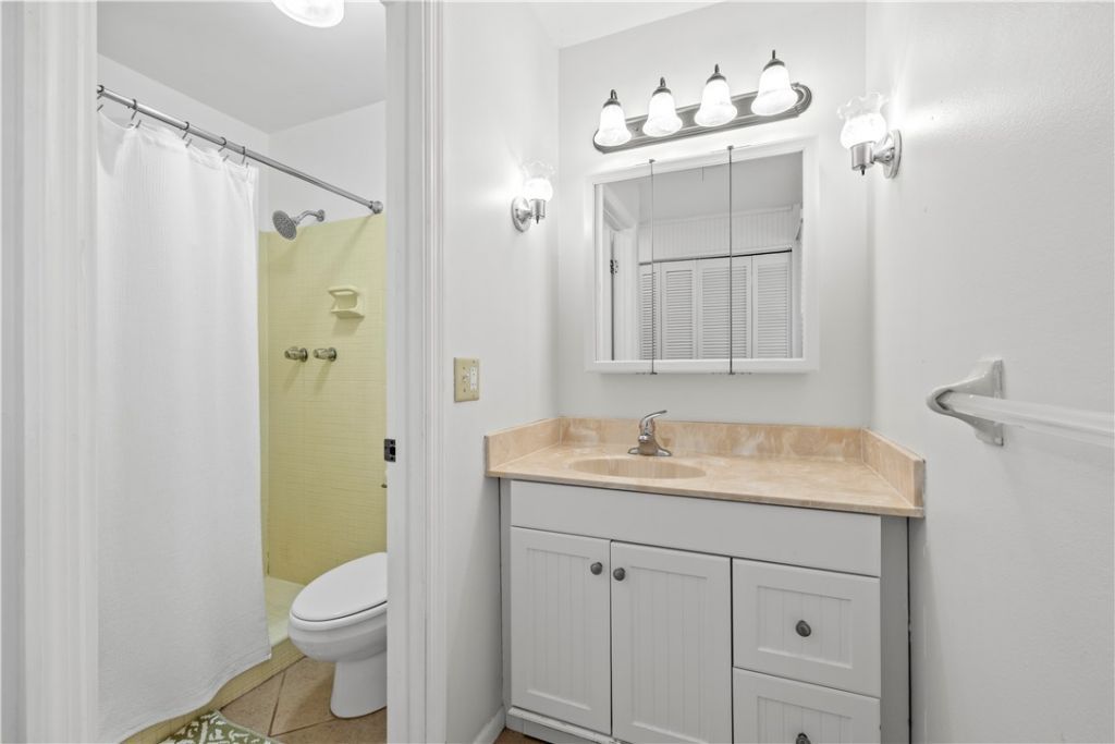 1935 Robalo Drive, Vero Beach, FL 32960 Photo