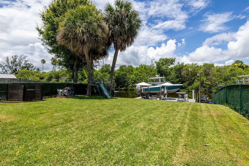 1935 Robalo Drive, Vero Beach, FL 32960 Photo