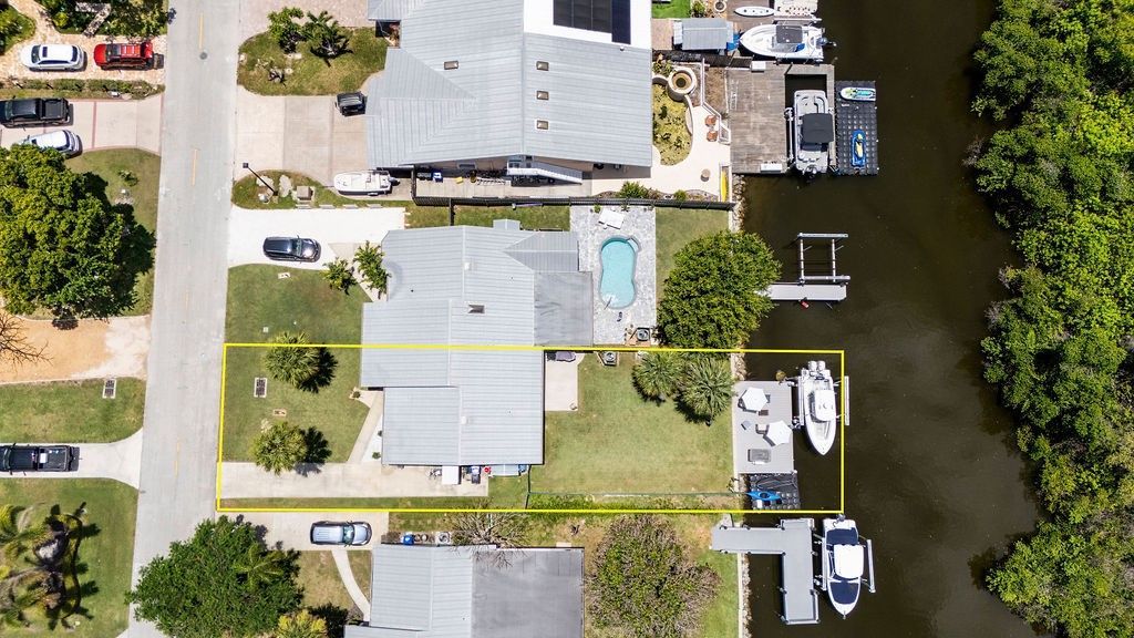 1935 Robalo Drive, Vero Beach, FL 32960 Photo