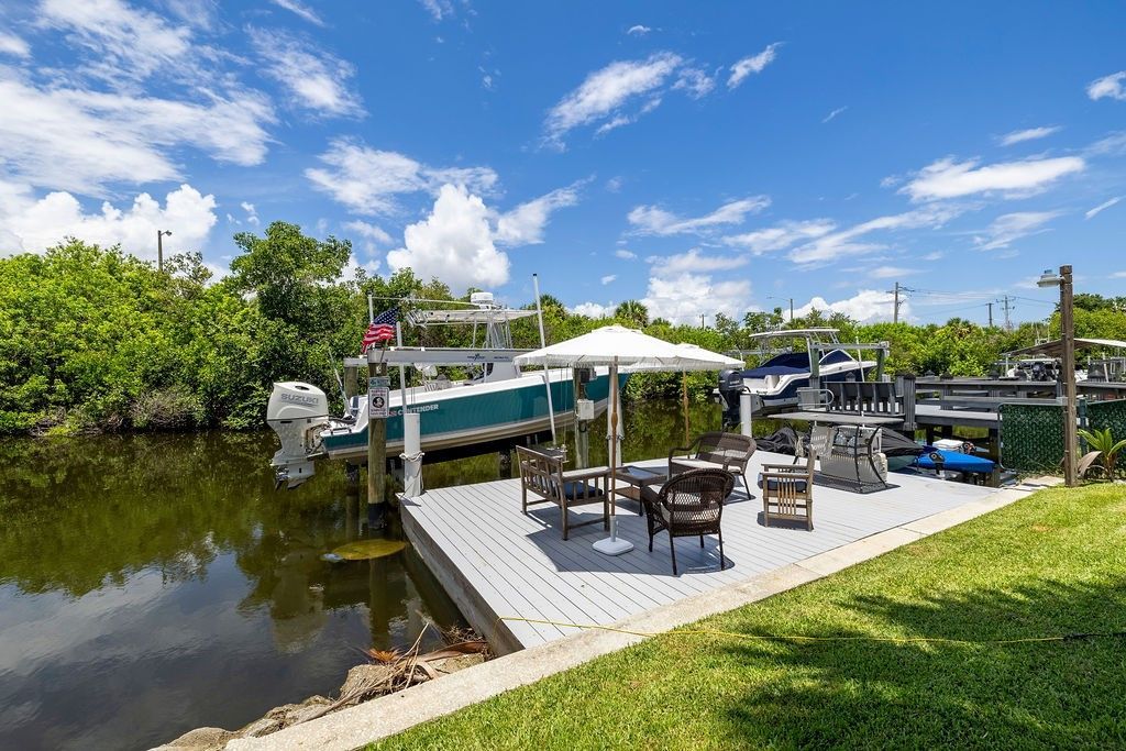1935 Robalo Drive, Vero Beach, FL 32960 Photo