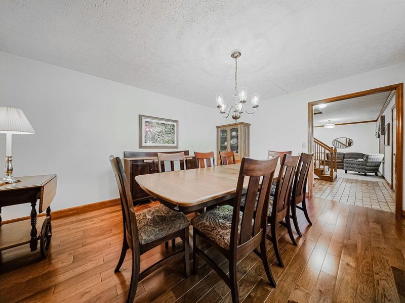 1619 Tuscarora Drive, Grove City, OH 43123 Photo 10