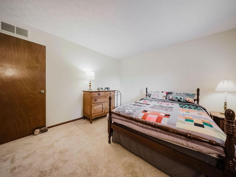 1619 Tuscarora Drive, Grove City, OH 43123 Photo 40