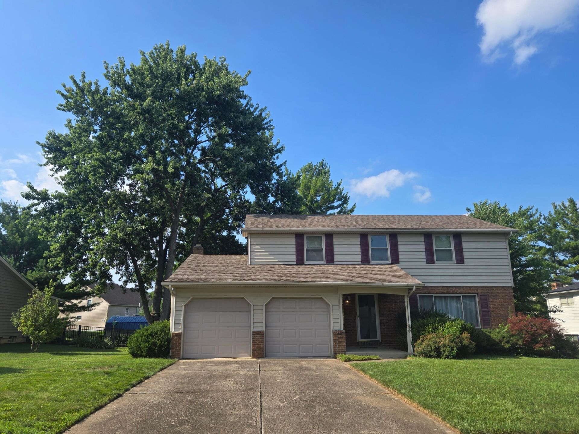 382 Seven Pines Drive , Pickerington, OH 43147 Main Photo