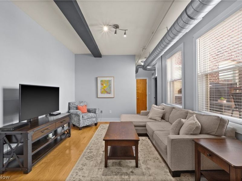 3200 Franklin Boulevard, Unit 204, Cleveland, OH 44113 Photo 5