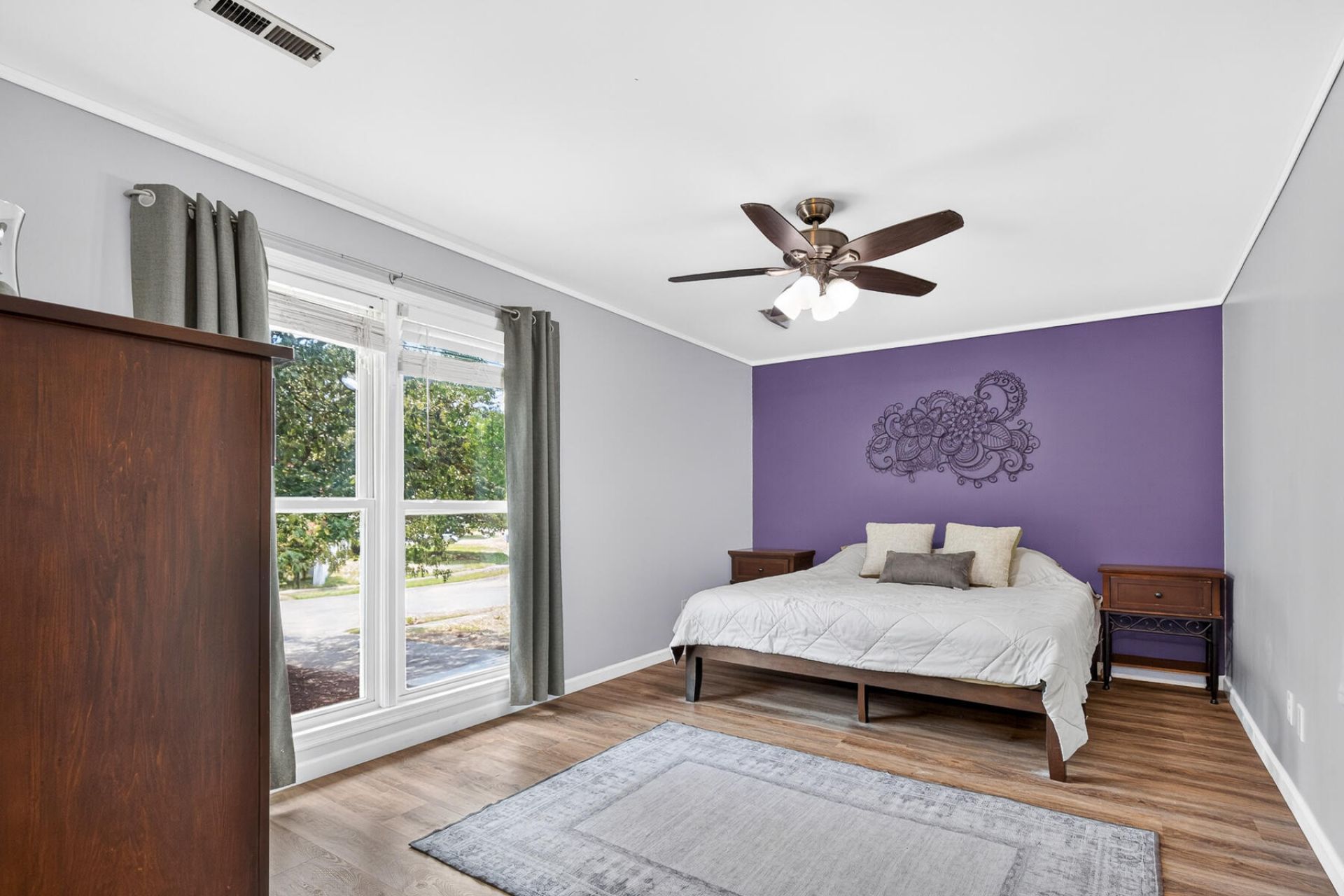 1736 Sulgrave Road Photo 23
