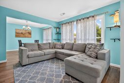 1736 Sulgrave Road photo 4