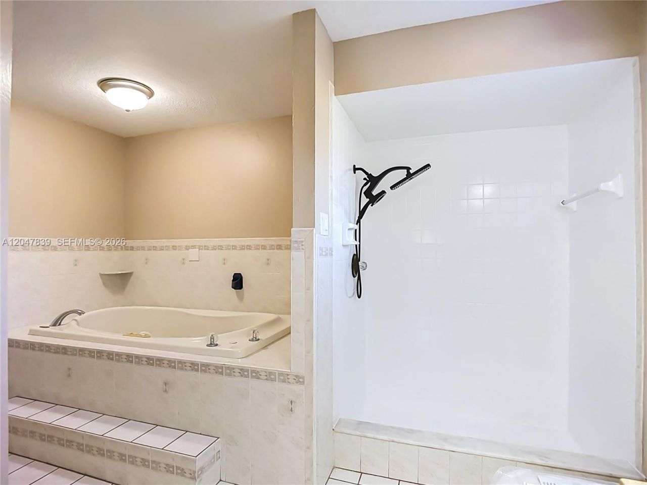 8209 Chaucer Dr, Spring Hill, FL 34607 Photo