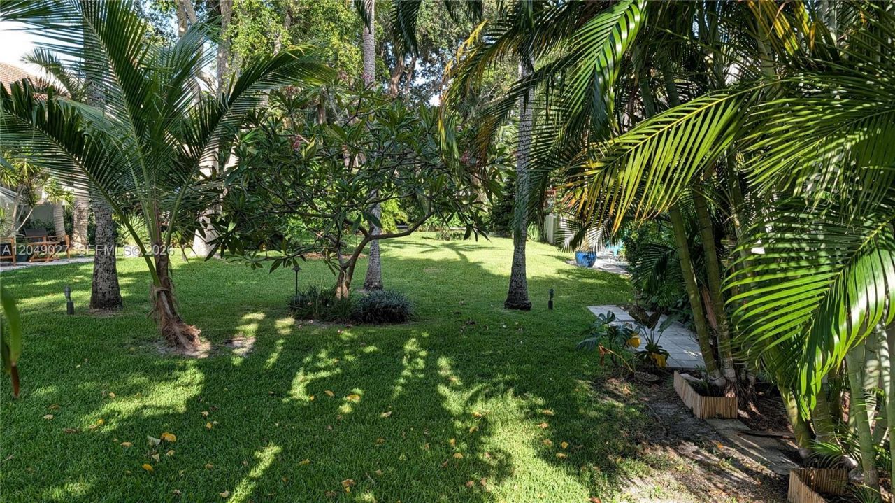 6047 Bayview Dr , Fort Lauderdale, FL 33308 Photo