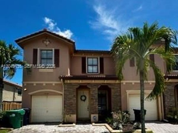 16320 SW 71st Ter, Miami, FL 33193