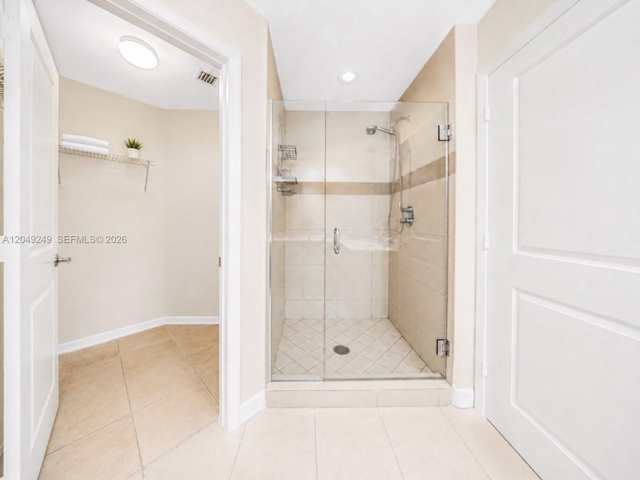 1945 S Ocean Dr , Unit 714, Hallandale Beach, FL 33009 Photo