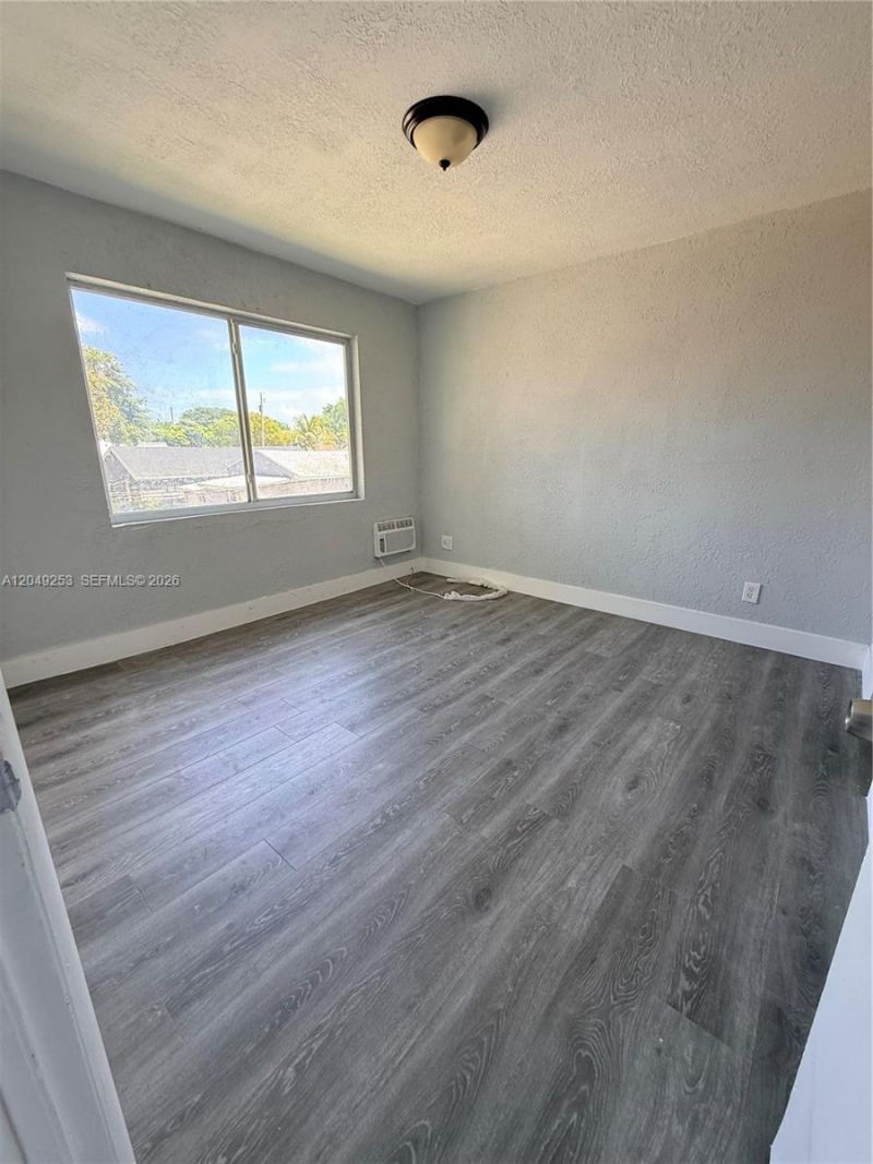 7001 NW 15th Ave, Unit 4, Miami, FL 33147 Photo