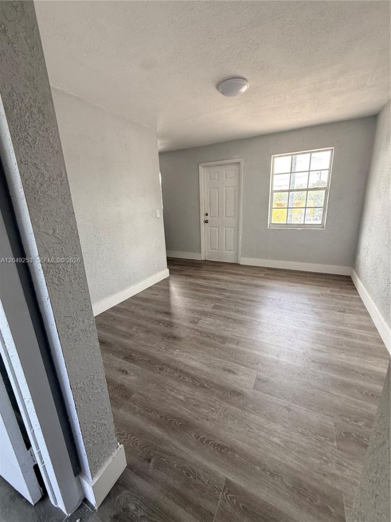 7001 NW 15th Ave, Unit 4, Miami, FL 33147 Photo
