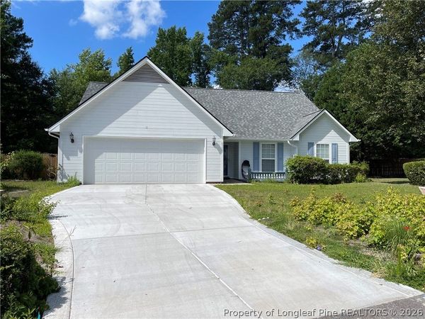 6509 Van Nobbing Court, Fayetteville, NC 28306
