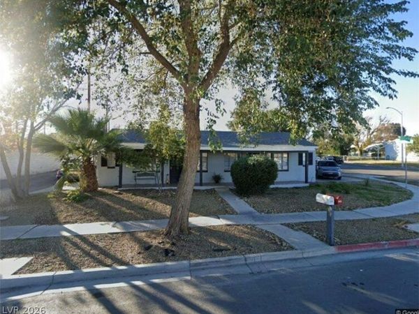 1122 S 17TH Street , Las Vegas, NV 89104