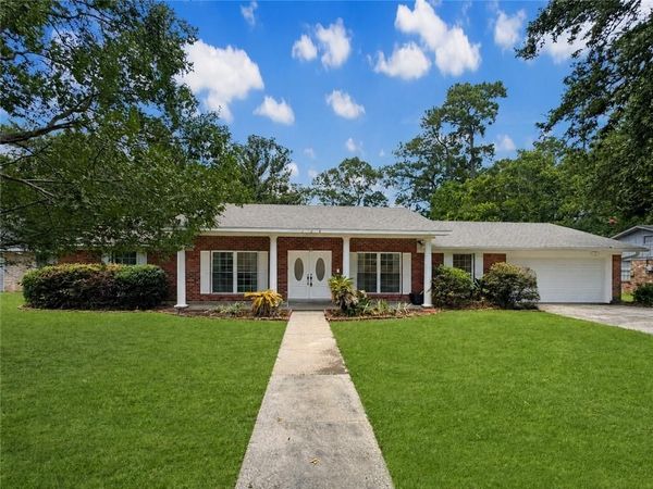 228 LOOP Drive, Slidell, LA 70458