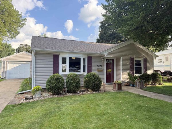 1309 SW 2nd Street, Waverly, IA 50677