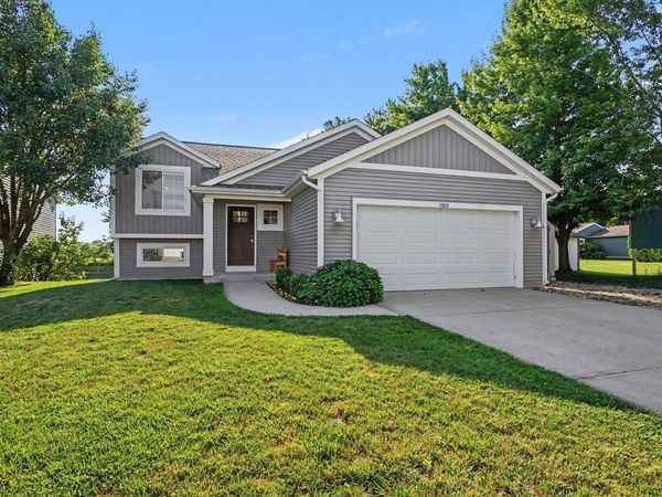 11413 Starflower Drive, Holland, MI 49424