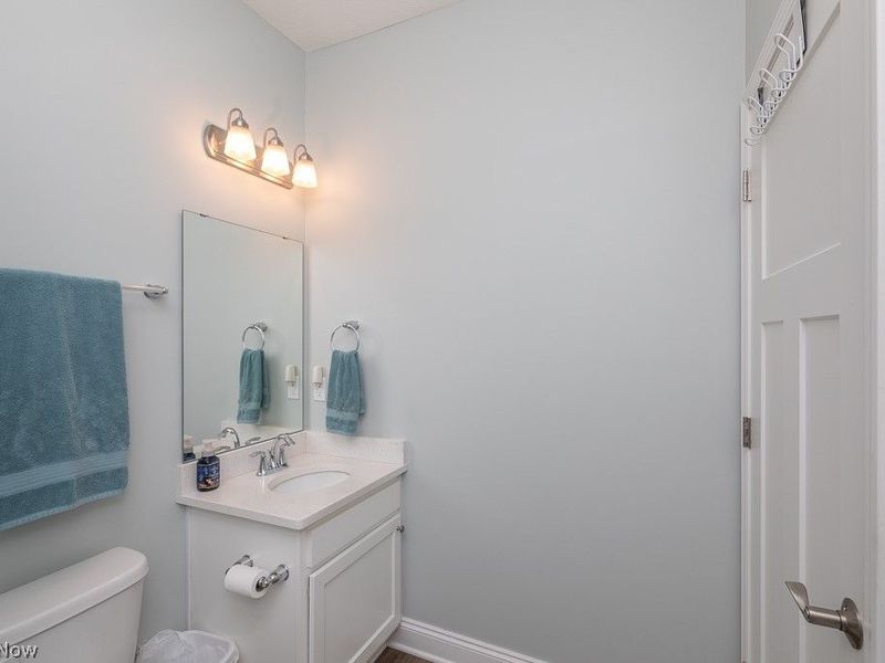 671 Treadway Boulevard, Sheffield Lake, OH 44054 Photo 14