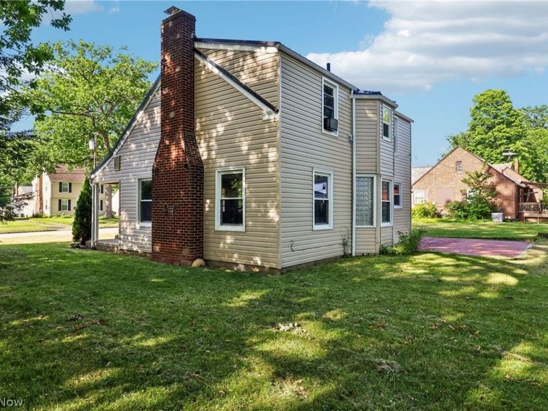 1824 Edgewood Street NE, Warren, OH 44483 Photo 30
