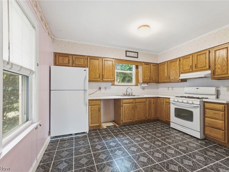 350 Wabash N, Brewster, OH 44613 Photo 12