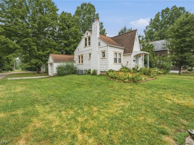 350 Wabash N, Brewster, OH 44613 Photo 3