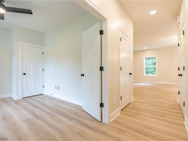 7876 Burkey Road NW, North Canton, OH 44720 Photo 12