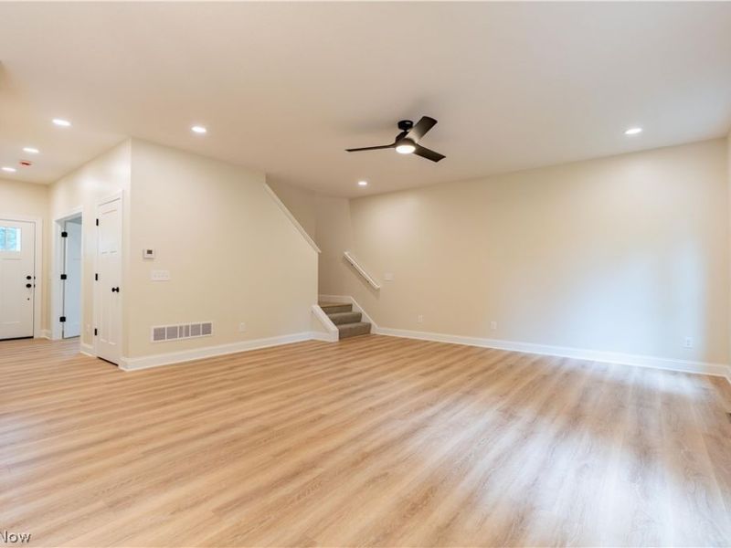 7876 Burkey Road NW, North Canton, OH 44720 Photo 3
