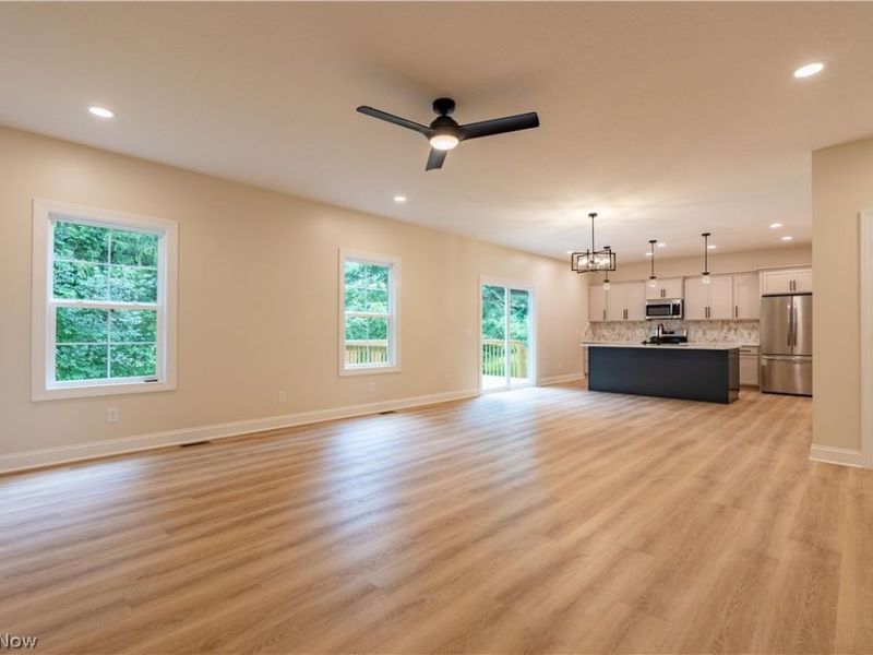 7876 Burkey Road NW, North Canton, OH 44720 Photo 5