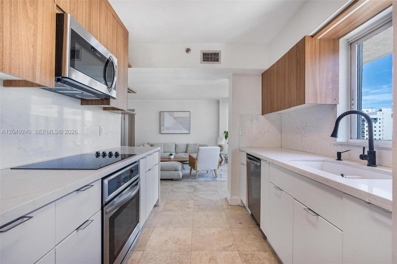 5900 Collins Ave, Unit 1406, Miami Beach, FL 33140 Photo