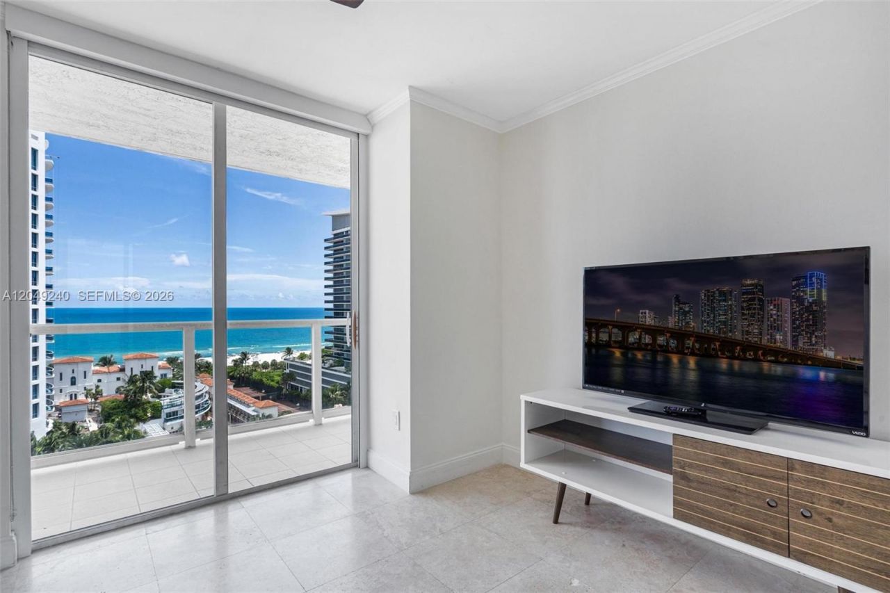 5900 Collins Ave, Unit 1406, Miami Beach, FL 33140 Photo
