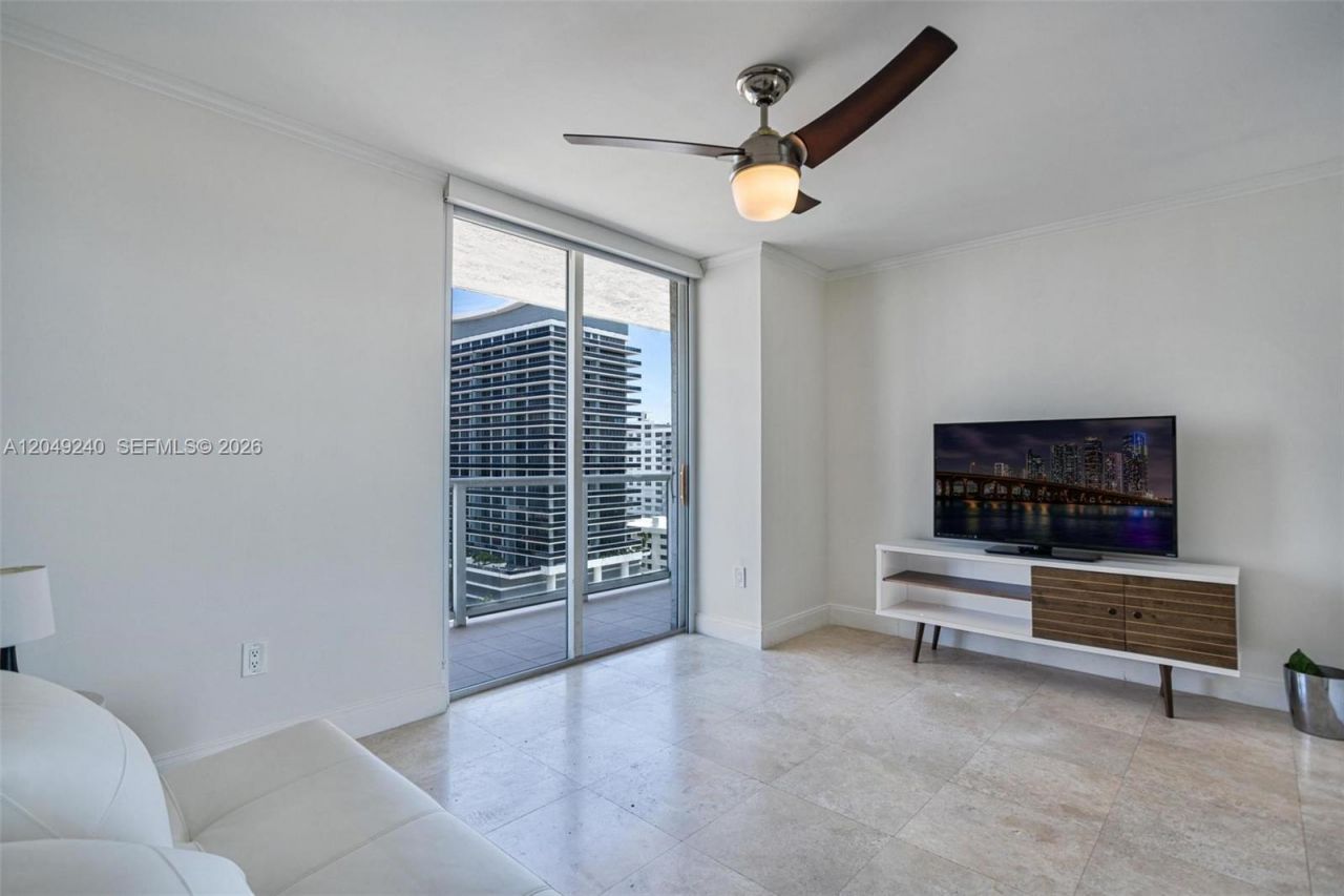 5900 Collins Ave, Unit 1406, Miami Beach, FL 33140 Photo
